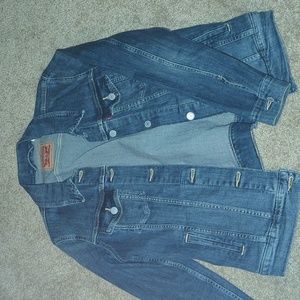 Levi's jean jacket